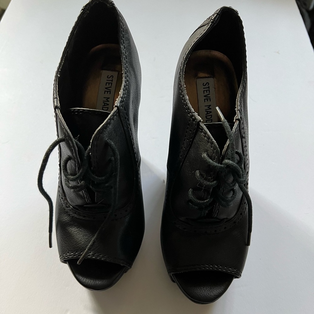 Steve Madden platform shoes size 7-1/2